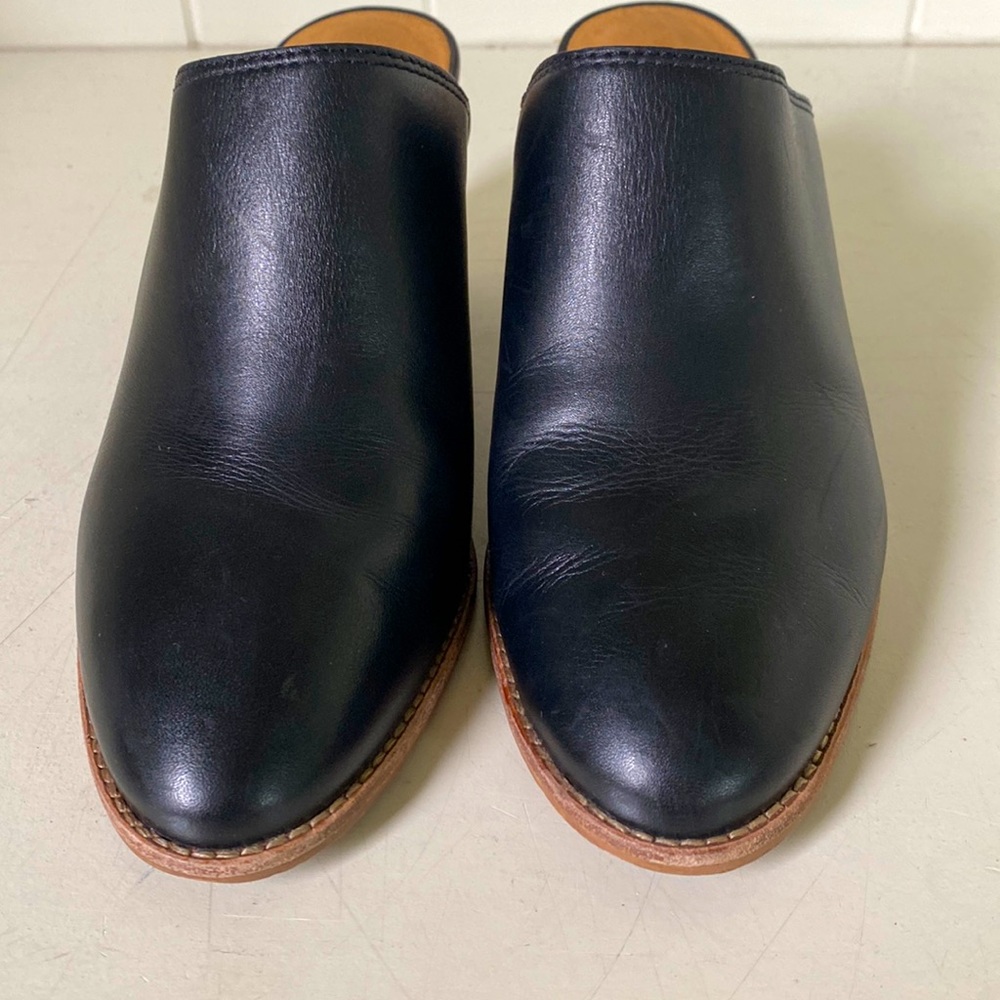 [Madewell] The Harper Leather Heeled Mule in True Black